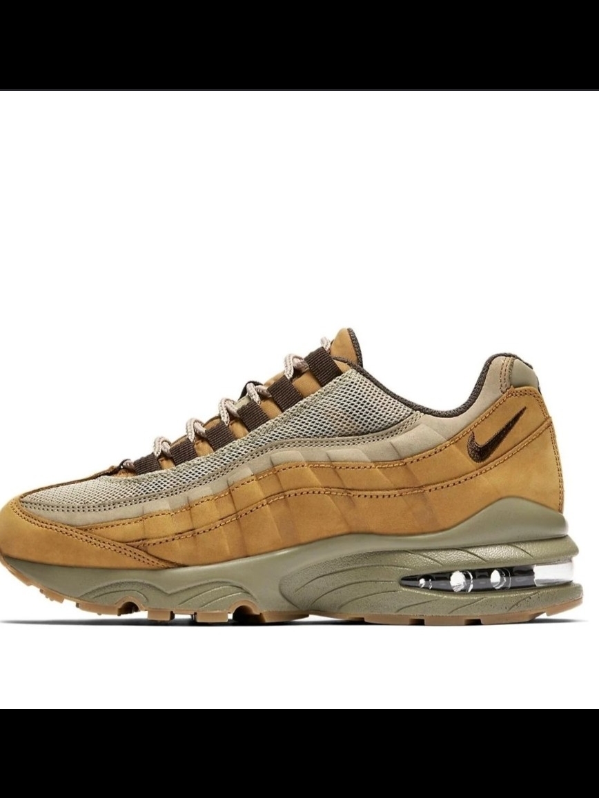 Nike Men’s Brown/Tan Air Max 95 Casual Sneaker